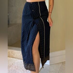 Indian style lehenga mid calf skirt women’s size XS/S